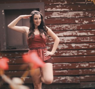 color-grading-model-woman-saluting